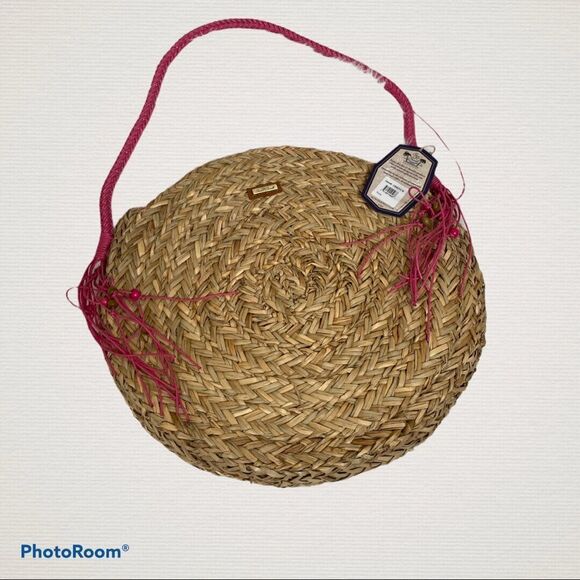 NEW Sun N’ Sand round straw bag with pink strap - Picture 1 of 10
